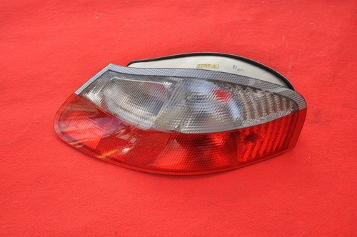 Feu clair arrière - , droit