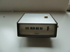 Ancienne vintage Digimate Japan flip clock alarm sleek designed pendule SA201