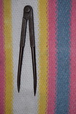 Compas droit à pointes sèches 18 cm