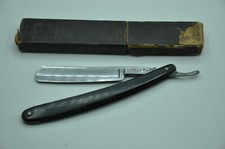 Ancien couteaux à raser coupe chou BEAUJEU AINE collection barbier