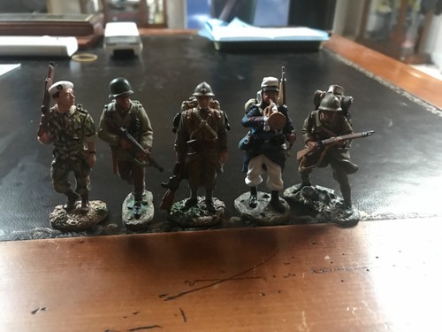 Lot figurines soldats la - 5,