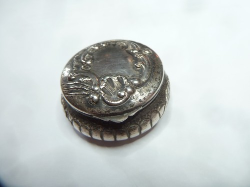 Petite boite pillules - boite,