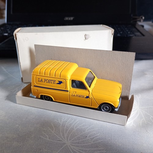Renault fourgonnette la - 4,