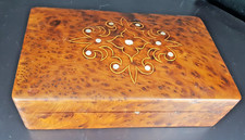 Boîte en bois précieux