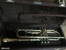 Trompette en sib de marque COURTOIS