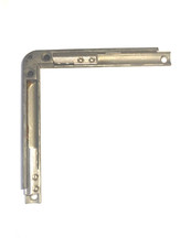 Déviation d’angle Geze sur lucarne OL90 038628 B