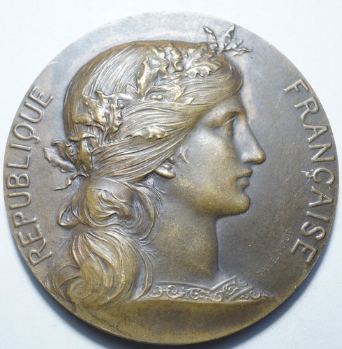 Medaille pour prix - le,