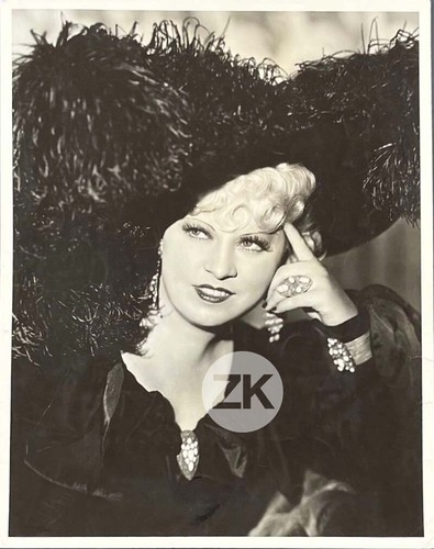 Mae west fashion - west, klondike