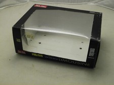 BOITE VIDE ORIGINALE SUN STAR 2000 LINCOLN TOWN CAR LIMOUSINE 1/43