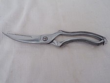 ciseaux a découpé la