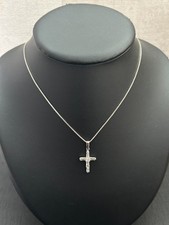 Très beau collier en argent