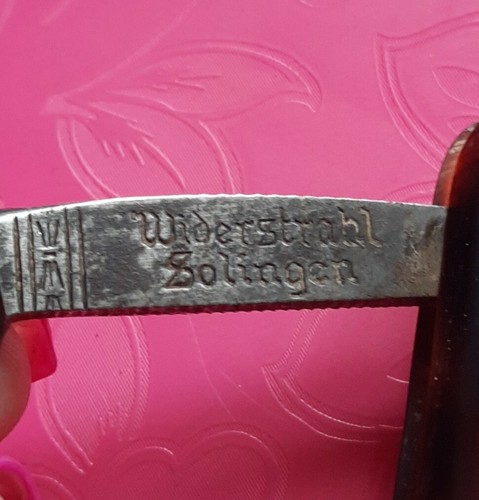 C01108 ancien rasoir - , coupe