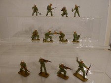  soldats légionnaires starlux série luxe socles ocres en uniformes verts 1965