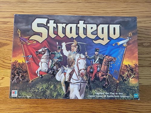 1999 stratego board game - stratego,