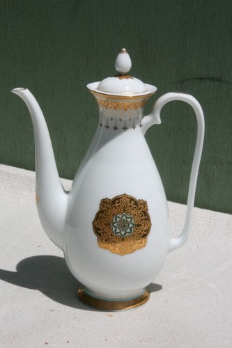 Aiguière porcelaine - en,