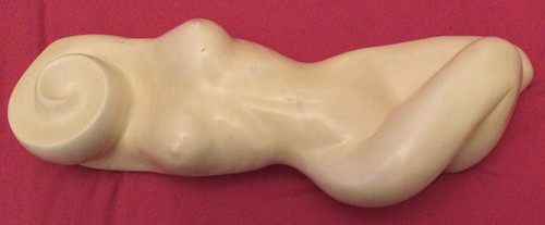 Statue femme nue allongée - femme,