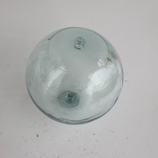 Boule Flotteur de filet de peche en verre soufflé ANCIEN