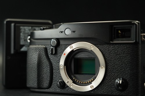 Fujifilm pro1 mirrorless - fujifilm, x-pro1