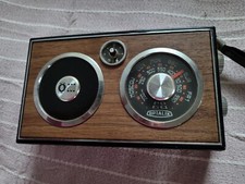 RARE ANCIENNE RADIO OPTALIX 200,  NON TESTER,  N'AYANT PAS DE PILES DE CE GENRE.