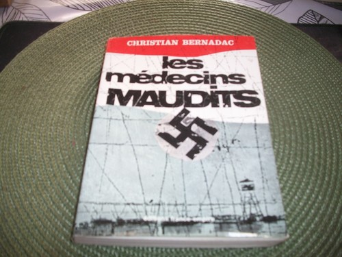 Livre les médecins - les,