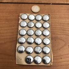 bouton vintage N193 ancre