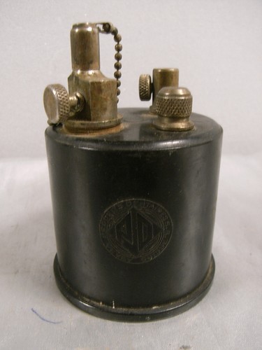 Ancienne lampe a - 🇫🇷,