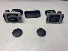 2x grille de aeration (Dr.+G.)