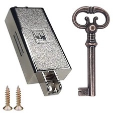 Serrure espagnolette clé remplacement meuble ancien décoration rustique armoi...