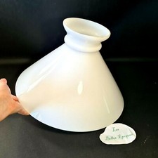 ? ancienne lampe abat-jour, globe suspension opaline, pétrole n5