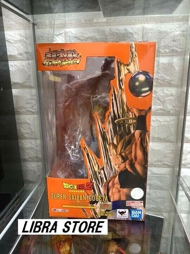Rare dragonball figuarts - z,
