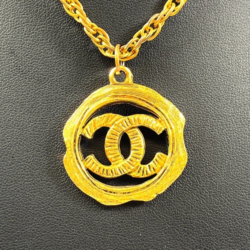Collier chaîne marque chanel - collier,