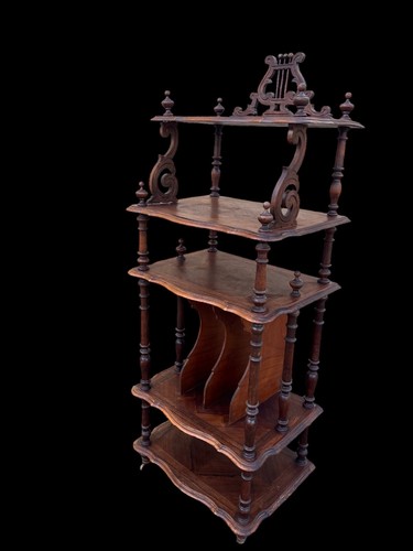 Etagere casier musique en - a,