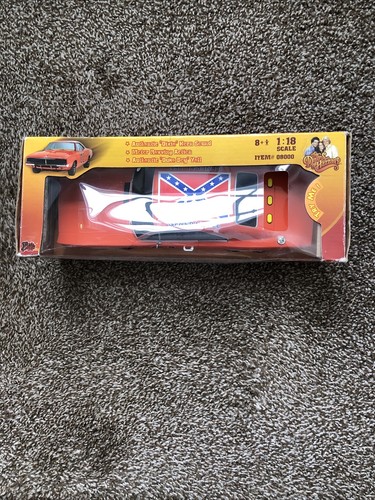 Dukes hazzard general lee - general,