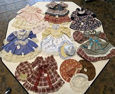 ROBES POUPEES  DE PORCELAINE