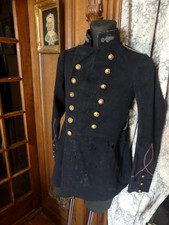 VESTE D'UNIFORME DE L'école