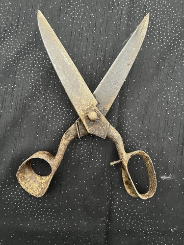 Ancienne paire ciseaux - de,