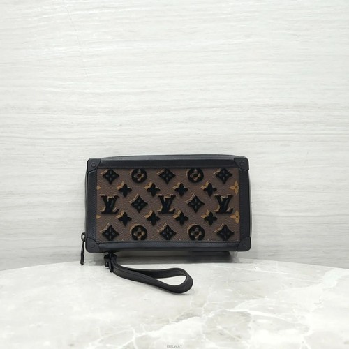 Louis vuitton pochette soft - louis,