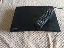 Lecteur blu ray 3D Samsung BDJ5500 avec télécommande et câble HDMI
