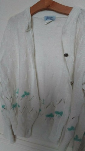 Joli gilet fille blanc motif - joli,