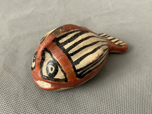 Statuette jouet poisson - , en
