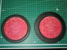 PIROUETT 1 un Dessous de lampe de remplacement carton gaufré avec étiquette. (??