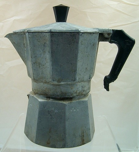 Cafetière italienne ancienne