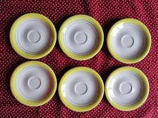  6 soucoupes pour Service à