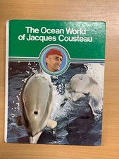 1975 " L'Océan World Of Jacques Cousteau Oasis IN Space " Livre Cartonné (P4)