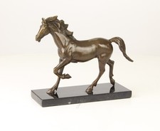 Sculpture cheval bronze sur - cheval, en