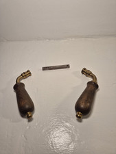 Paire Anciennes Poignées En Laiton Et Bois Massif