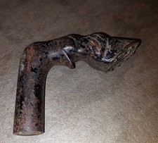 Ancien Embout de canne de Défense en fer ou fonte SABOT DE CHEVAL  FER À CHEVAL