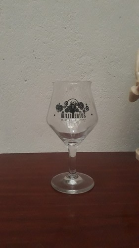 Rare verre biere - À,