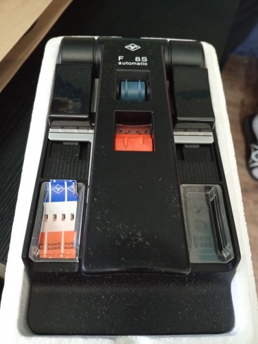 Colleuse noire bandes - agfa),