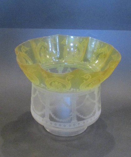 Ancienne lampe à - ☆, huile